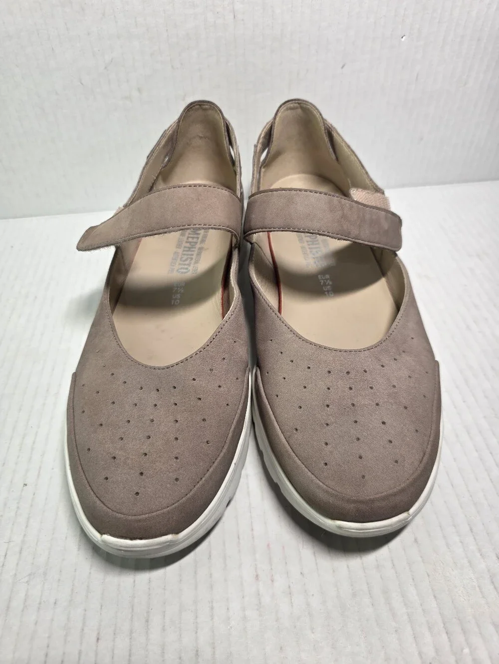 Mephisto Marsia Light Taupe Sneakers SIZE 10